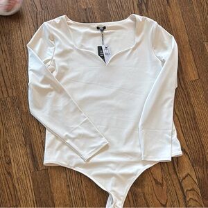 Elegant White Long Sleeve Bodysuit